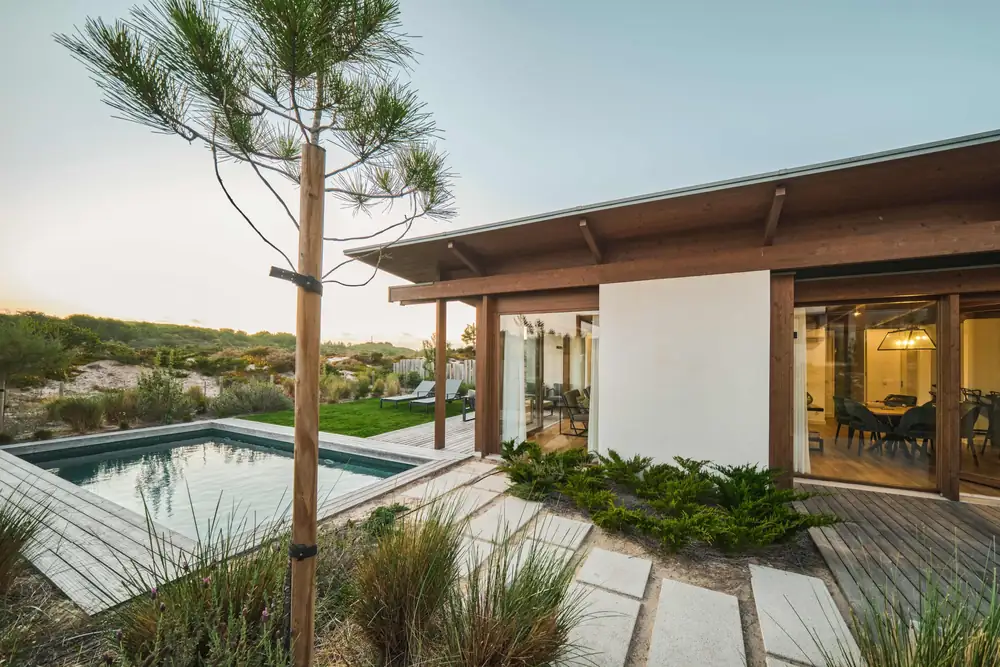 West Cliffs resort pavilion and pool