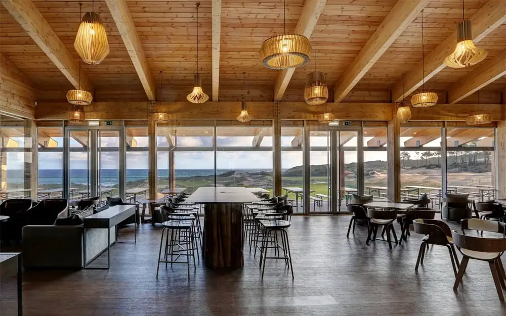 West Cliffs clubhouse restaurant with ocean views